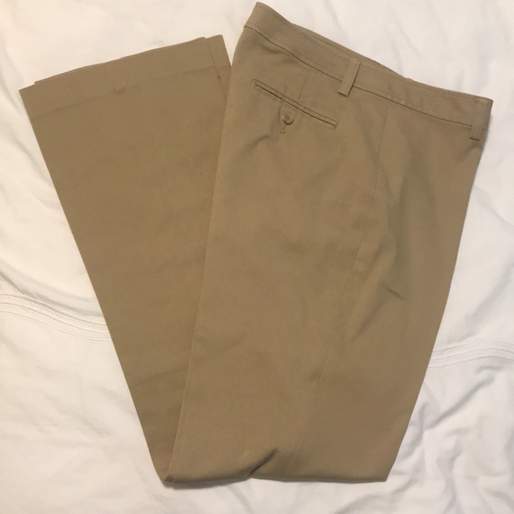NWOT Banana Republic Martin Stretch Khakis